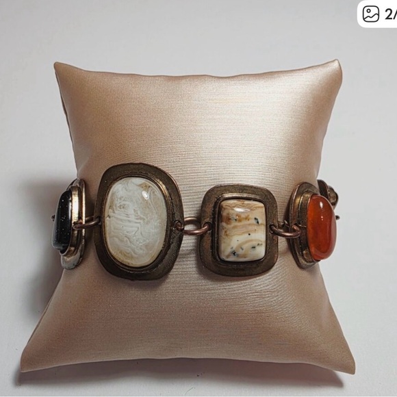Jewelry - Elegant Multi-Stone Bracelet